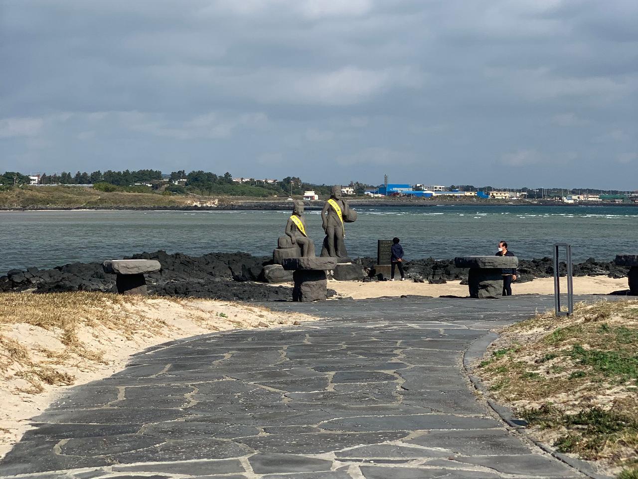 표선해수욕장산책로
