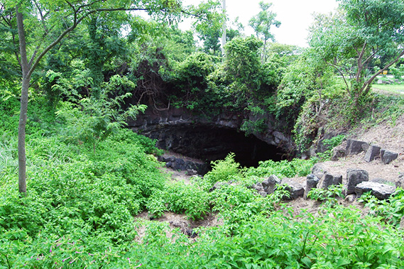 화산 섬 제주의 속살, <화산동굴 여행>