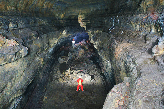 화산 섬 제주의 속살, <화산동굴 여행>