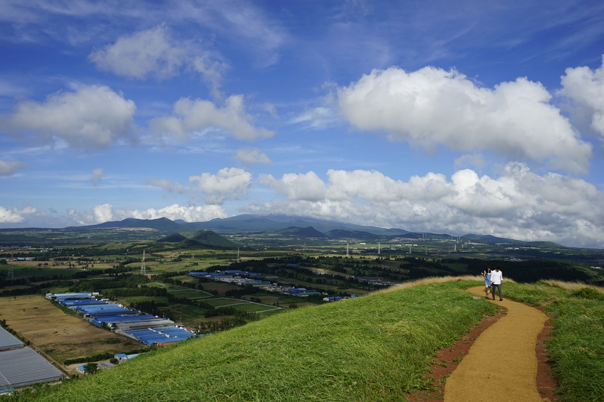Geum (Geumak) Oreum Volcanic Cone and Wangmae Crater Lake