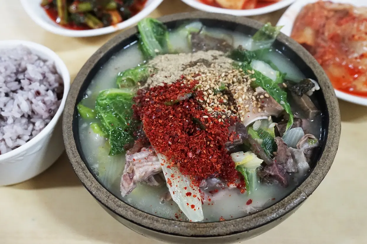 Hyunkyung Restaurant (현경식당)