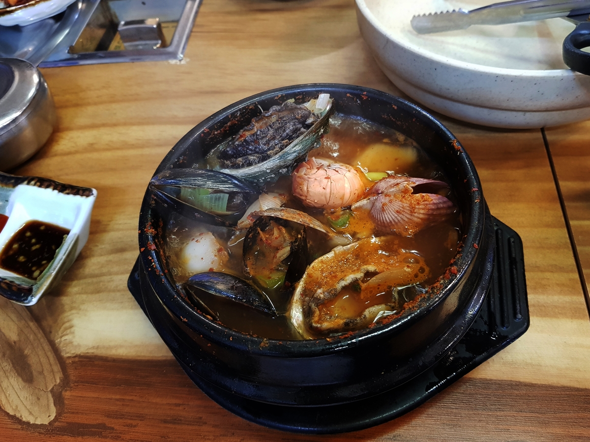 삼성혈해물탕