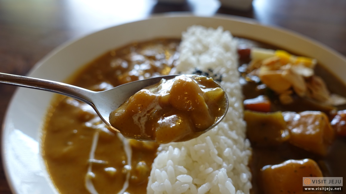 톰톰카레