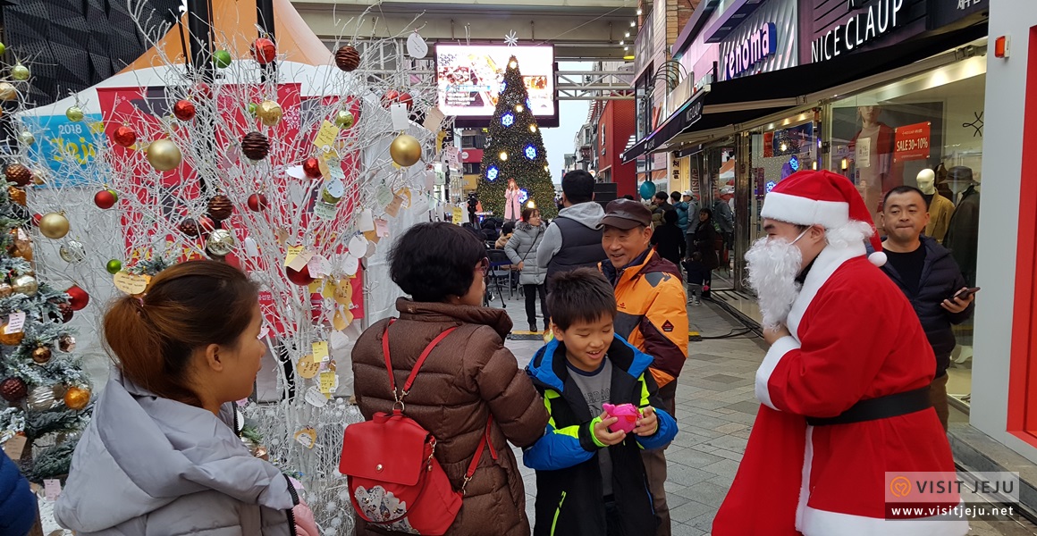 윈터페스티벌 산타할어버지