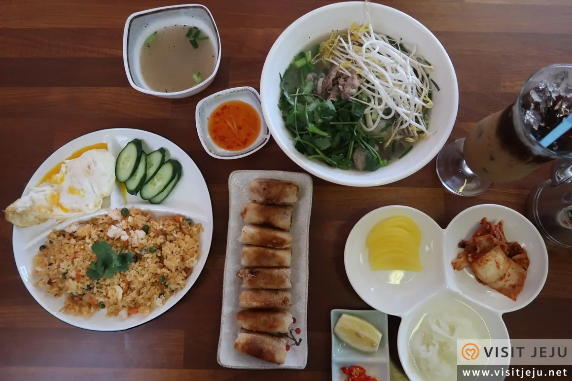 Daesung Rice Noodles (미번베트남쌀국수)