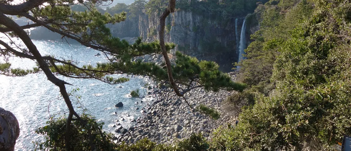 Jeongbang Falls