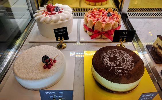 봉주르마담 2019