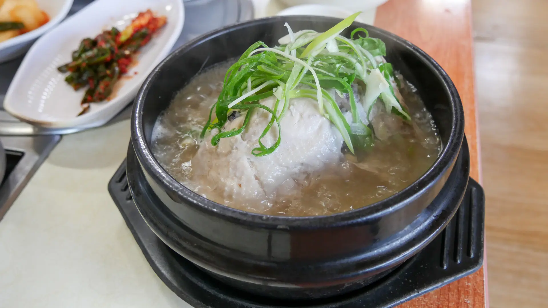 Orchard house (과수원집)