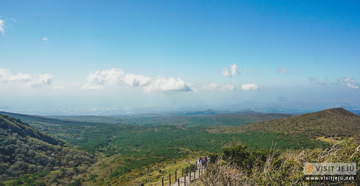 tinerari 3H/2M Yang Singkat & Cukup Lengkap <Keistimewaan Alam Semulajadi & Kebudayaan Jeju>
