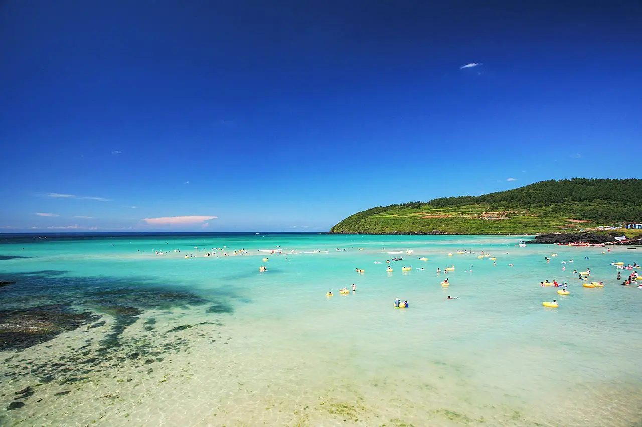 海水浴だけではない! <チェジュの海岸とお祭り>