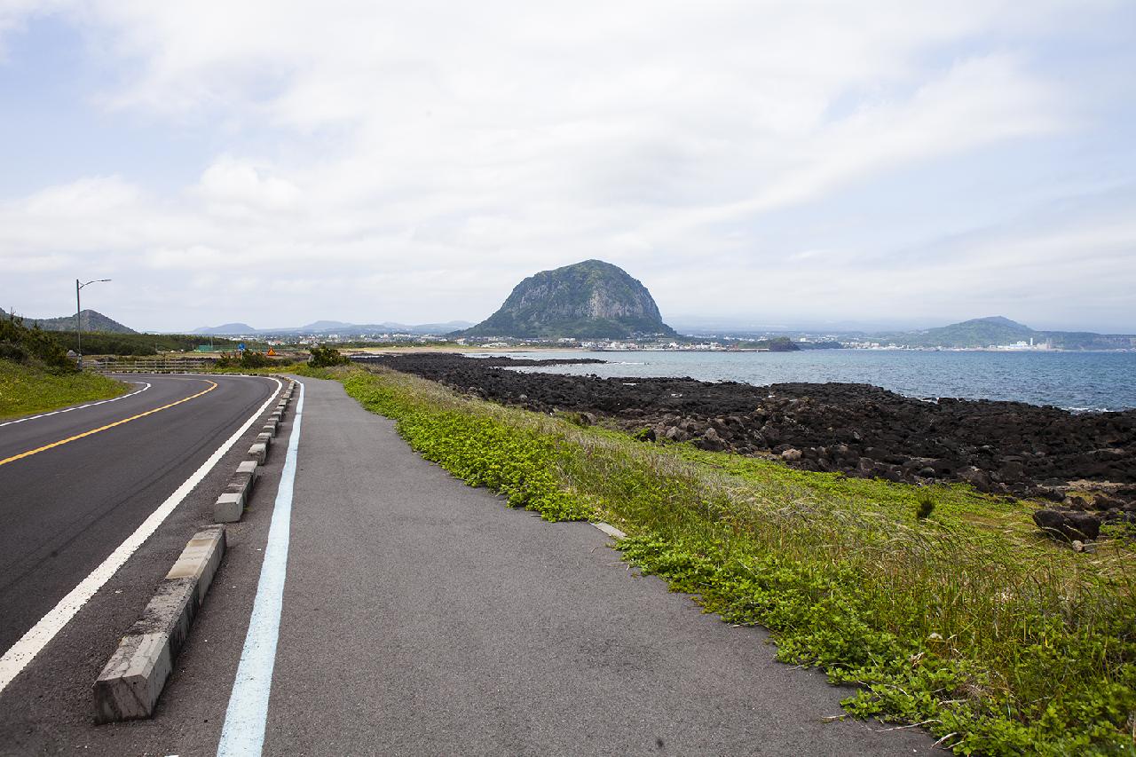 Cycling on Jeju