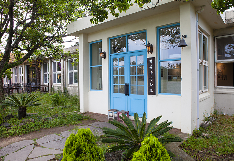 Five Charming Cafes Built in Jeju’s Renovated Buildings