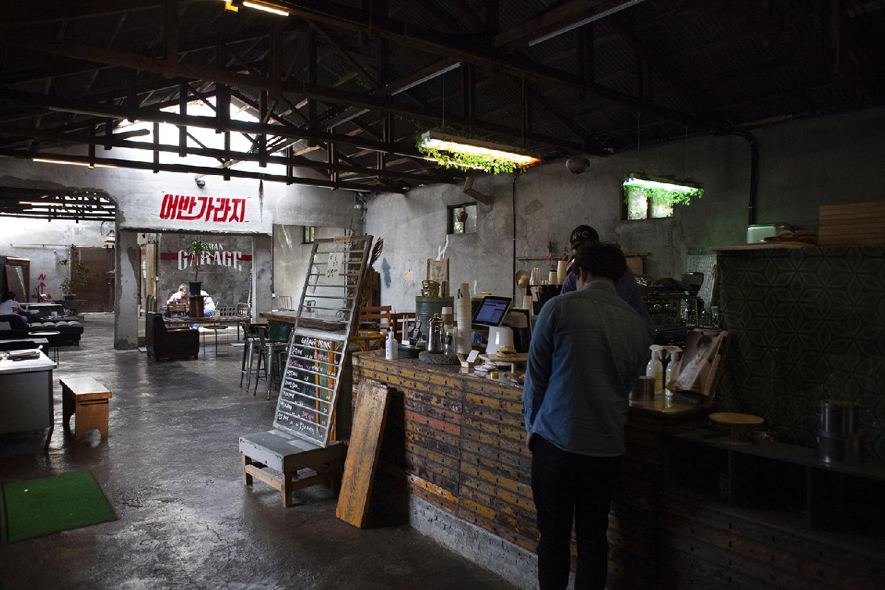 Five Charming Cafes Built in Jeju’s Renovated Buildings