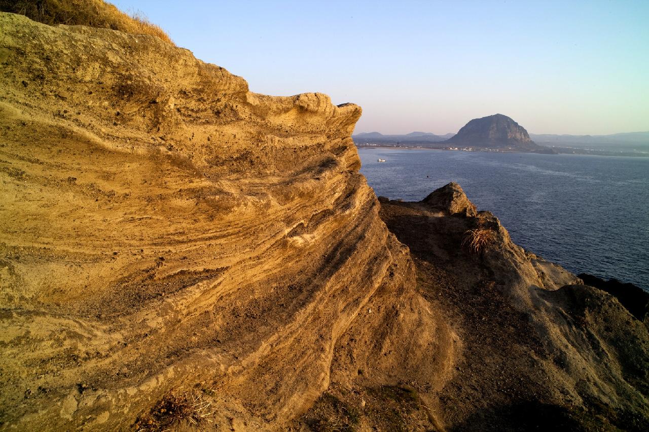 송악산