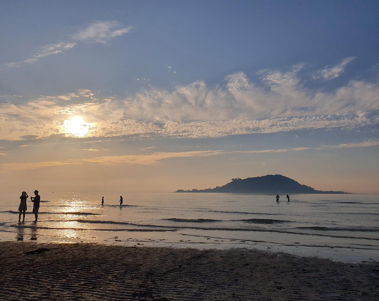 Chasing the Rising and Setting Sun on Jeju