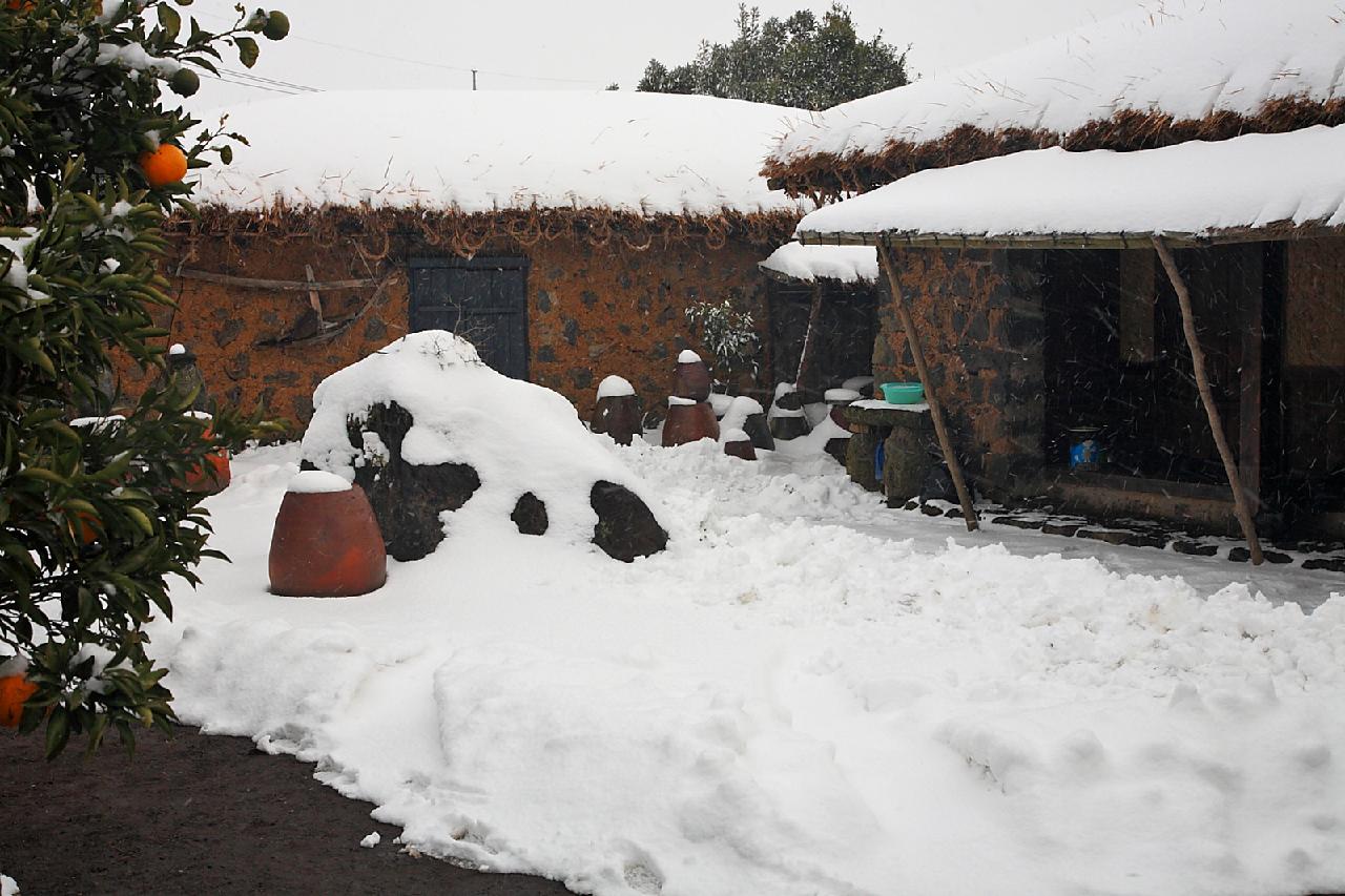 An Exploration of Traditional Living on Jeju