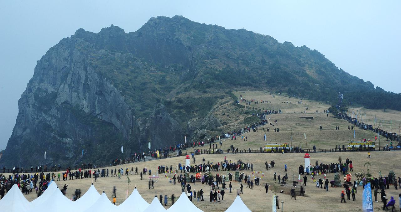 At a Glance: A Quick Guide to Jeju’s Best Festivals