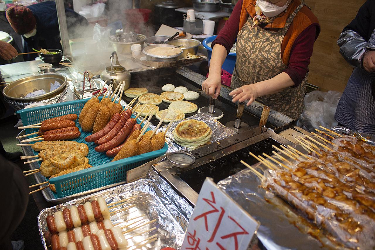 Exploring Jeju’s Traditional Markets