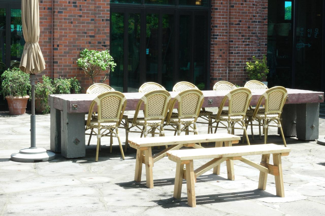 제주허브동산카페시설