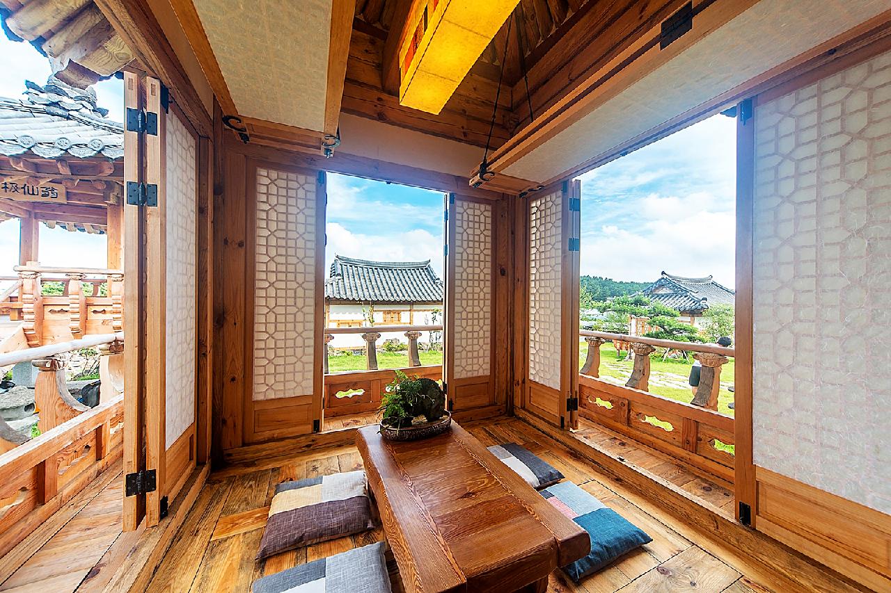 3 Hanok Hotels for an Authentic Korean Stay