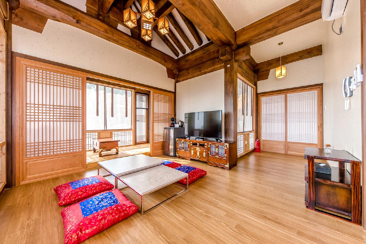 Three Hanok Hotels for an Authentic Korean-Style Stay