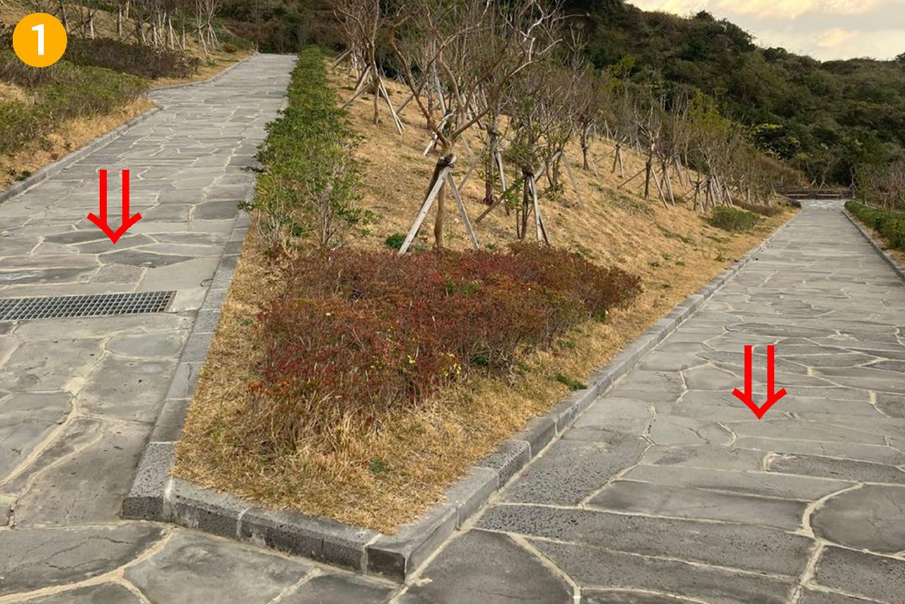 산방산 탐방로 이용시 탐방로의 경사에 주의