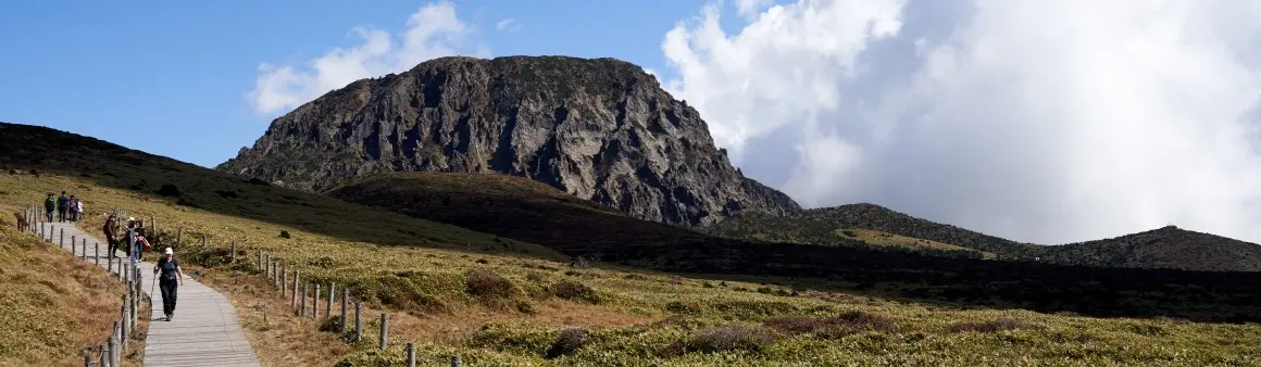 Real view on the Hallasan Yeongsil course