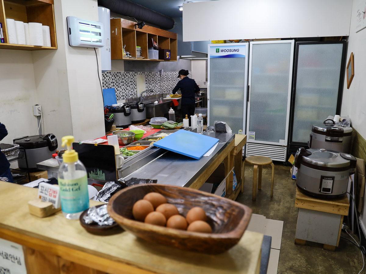 꼬신김밥 내부전경