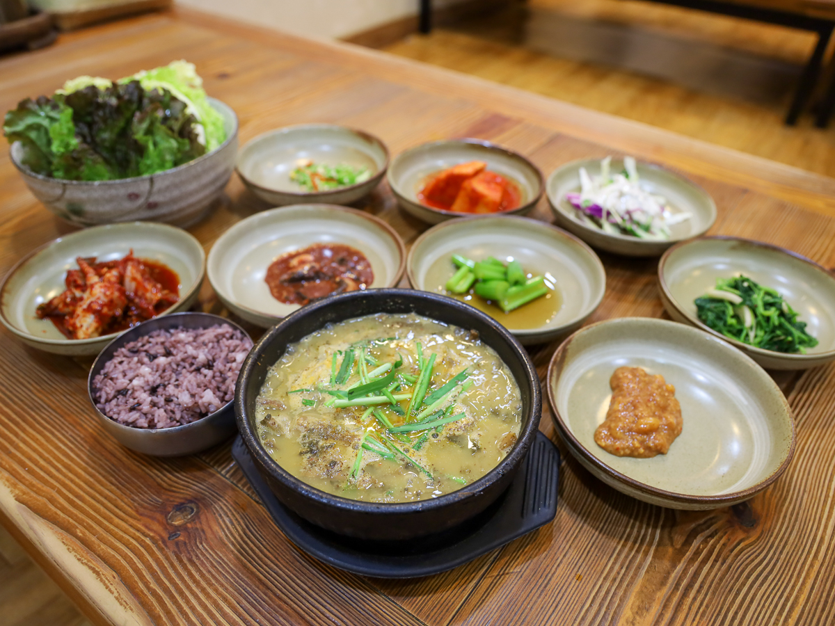 동이트는집 음식