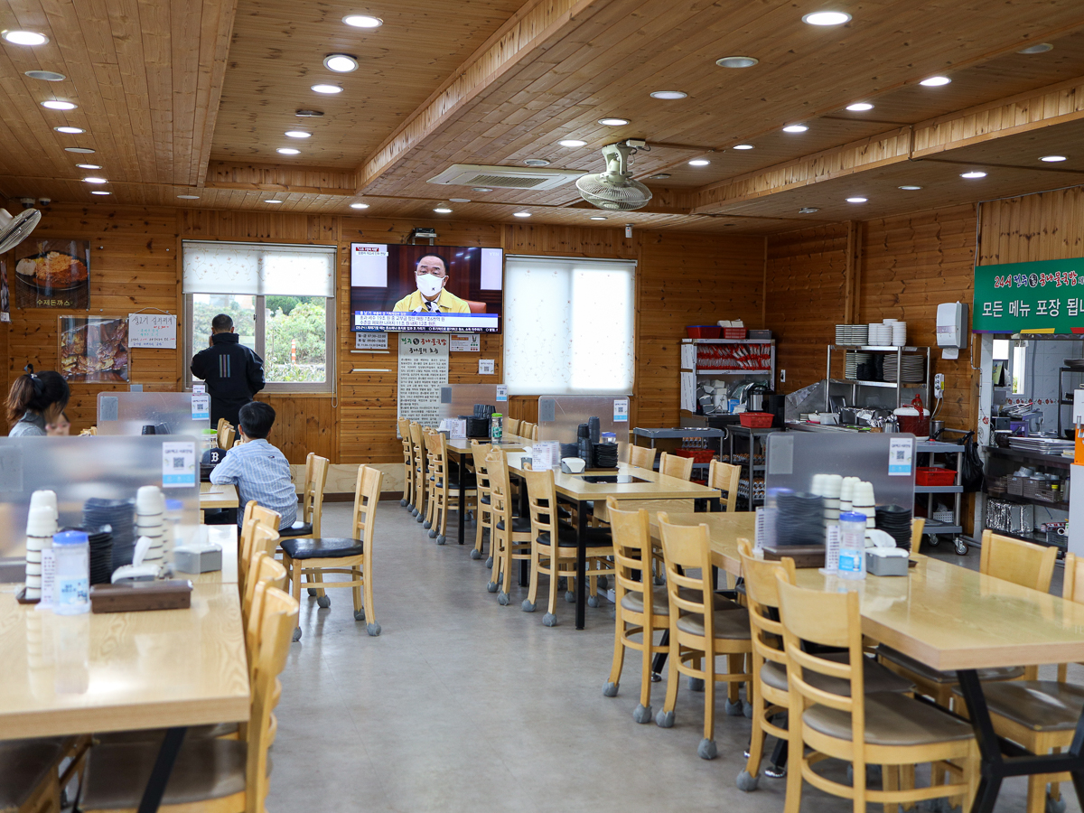 24시전주명가콩나물국밥 내부전경