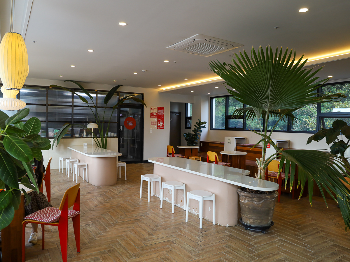 보레드베이커스 내부전경