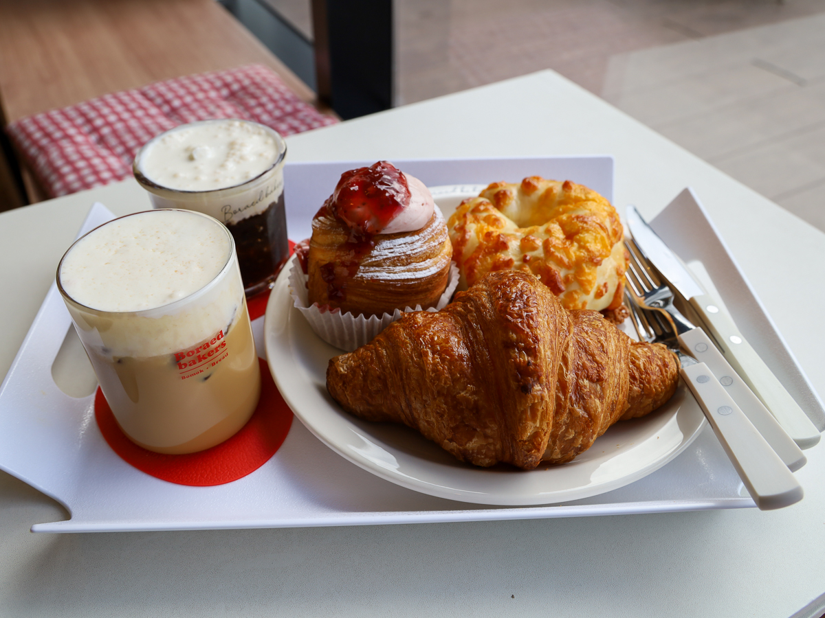 보레드베이커스 음식