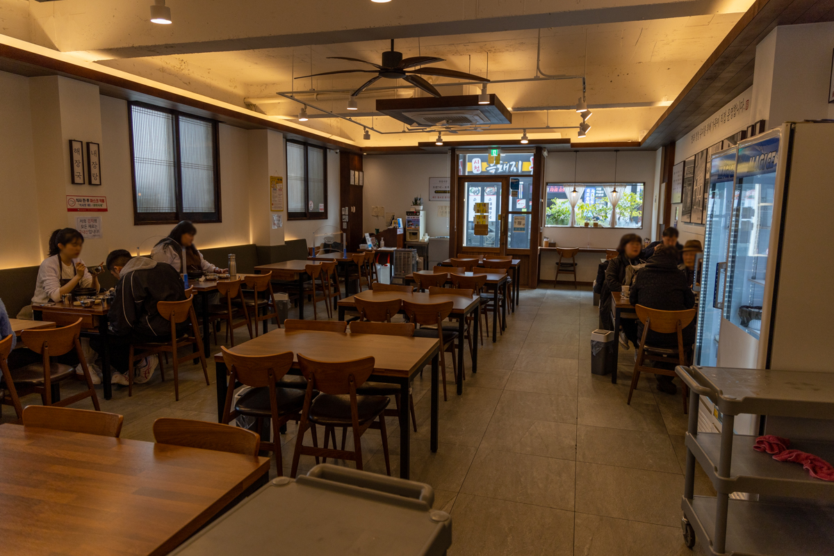 대춘해장국 내부전경