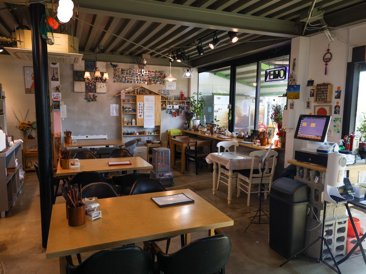 협재신국수 내부전경