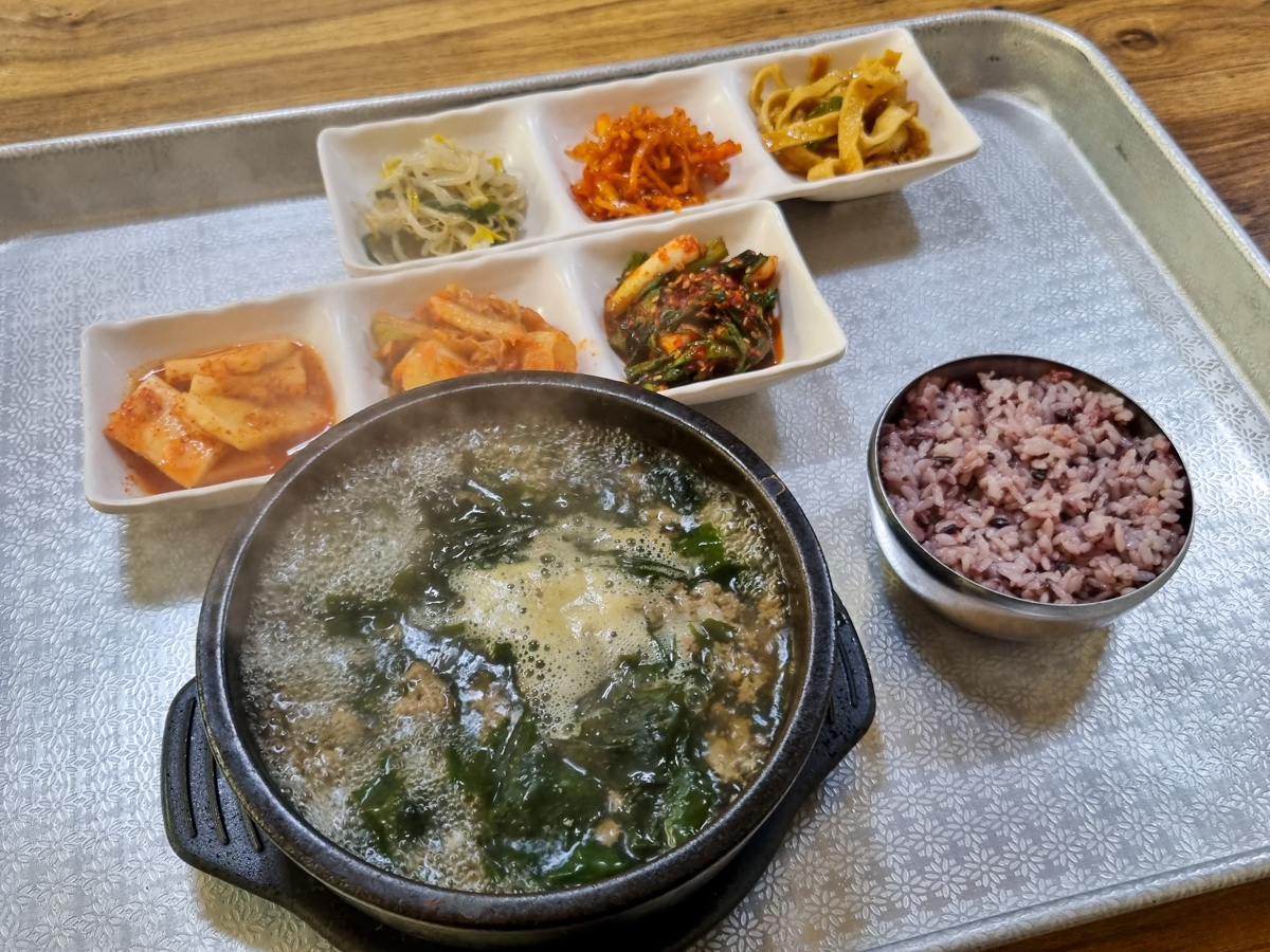 맨도롱해장국 음식