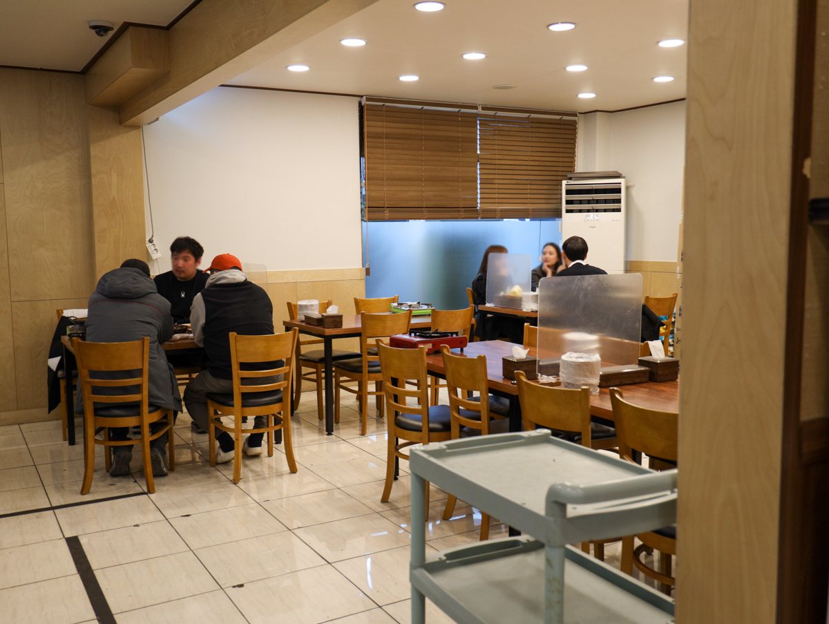 바로족발보쌈 별관 내부