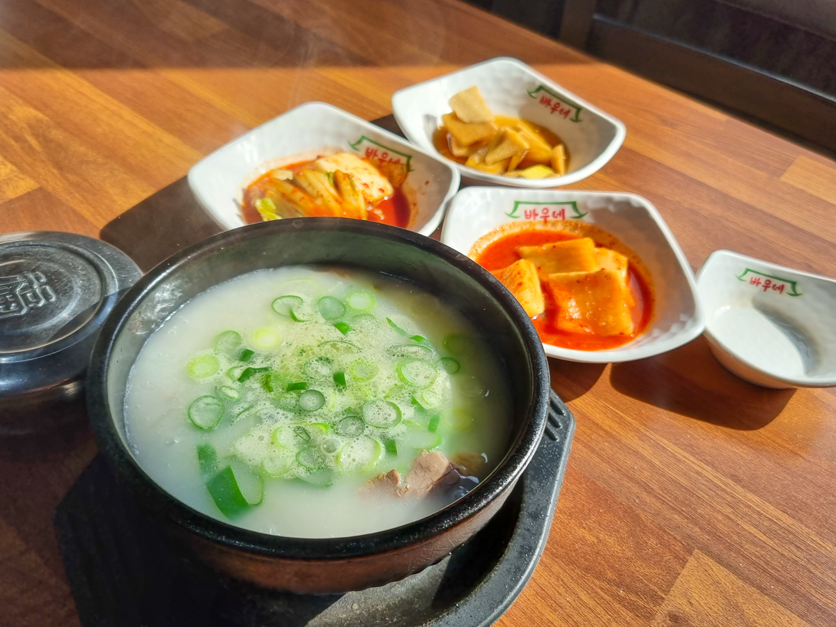 바우네나주곰탕 삼화점 음식