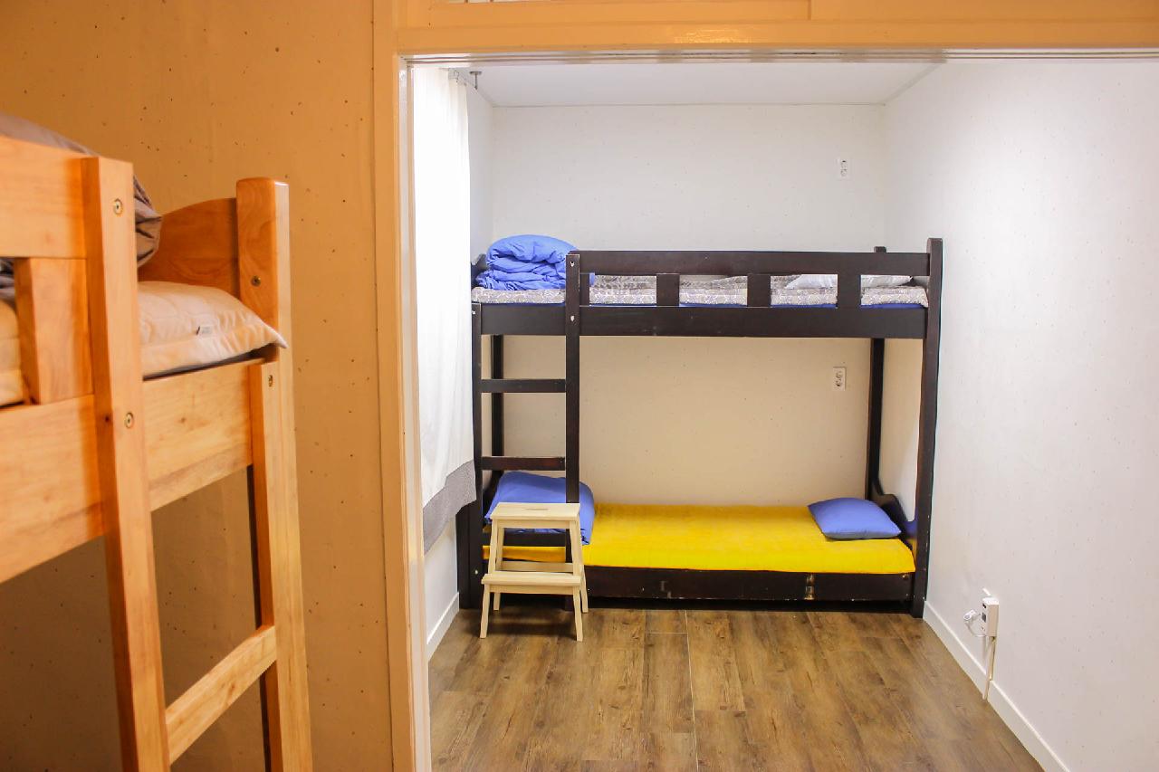 금서방네이층집