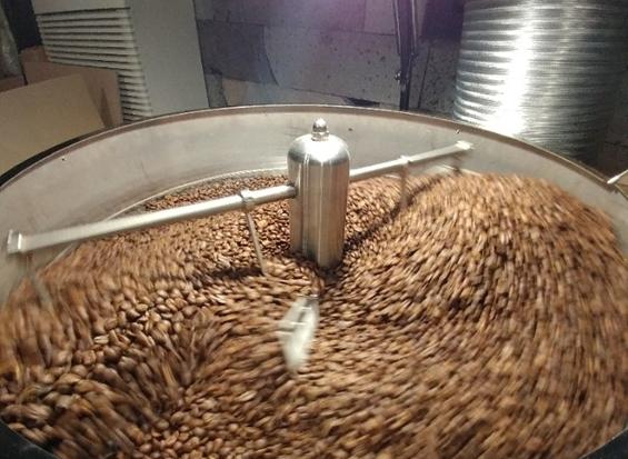 로치아 커피로스터스