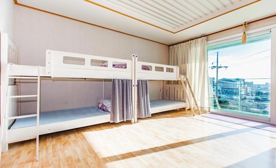 핫플게스트하우스