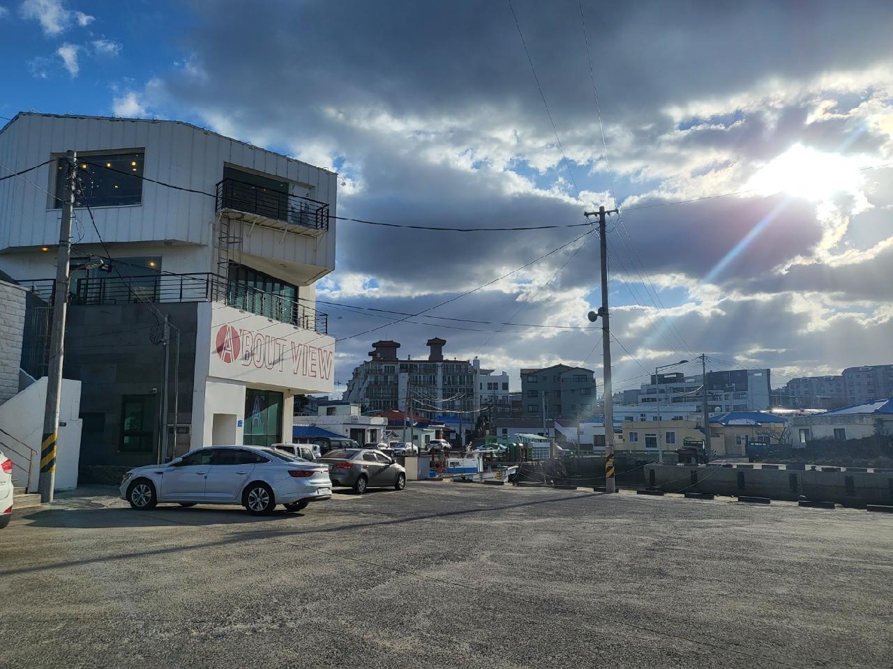 돌담민박