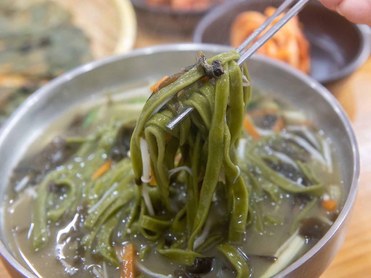 용연보말칼국수
