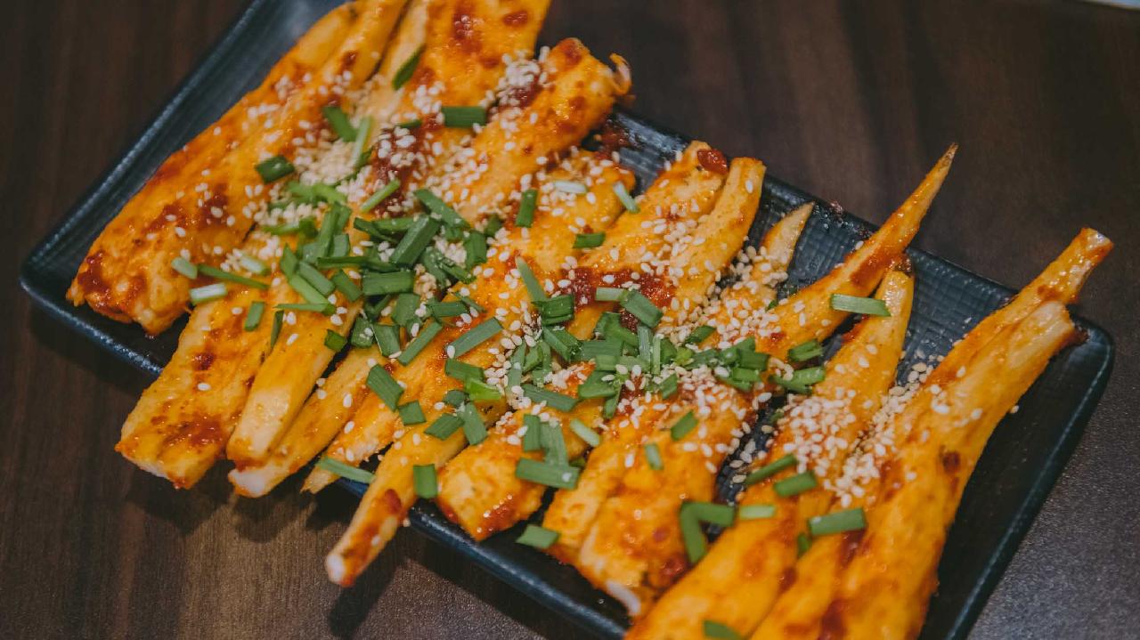 강촌숯불닭갈비
