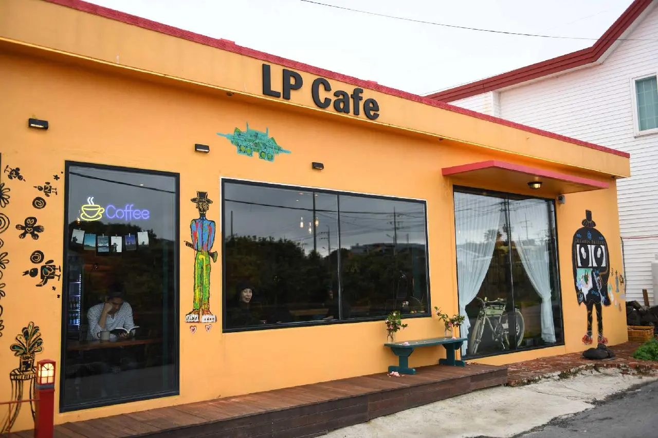Cafe 141 (Cafe 141)