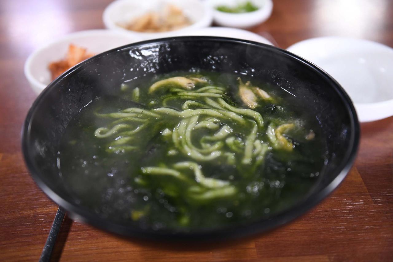 중문보말칼국수