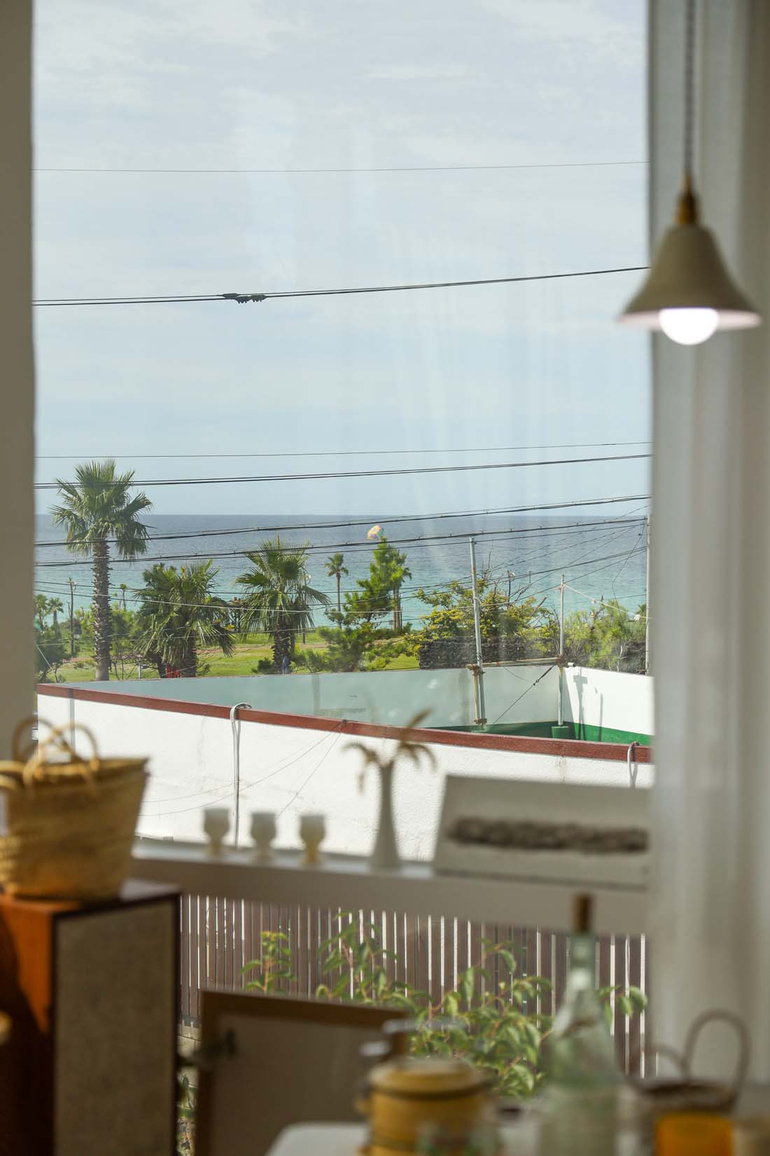 어나더우드 스토어