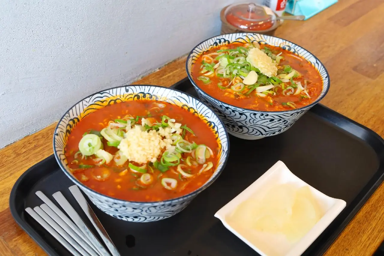 Geumak Ttottot Ramyeon (똣똣라면 본점)