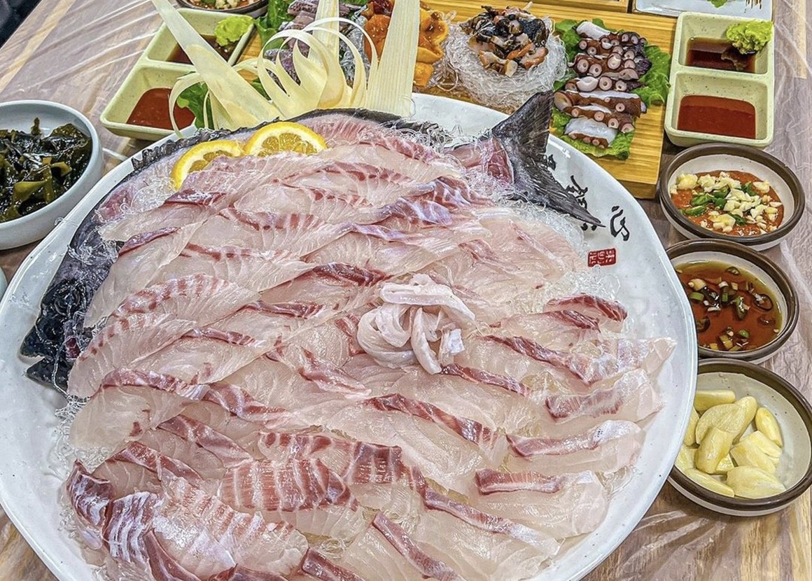 삼바리회센타 용두암점