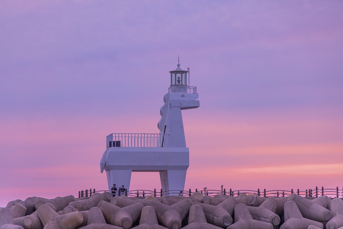 전통과 현재가 어우러진 <이호 해변 즐기기> 