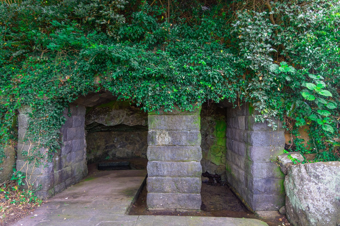 전통과 현재가 어우러진 <이호 해변 즐기기> 